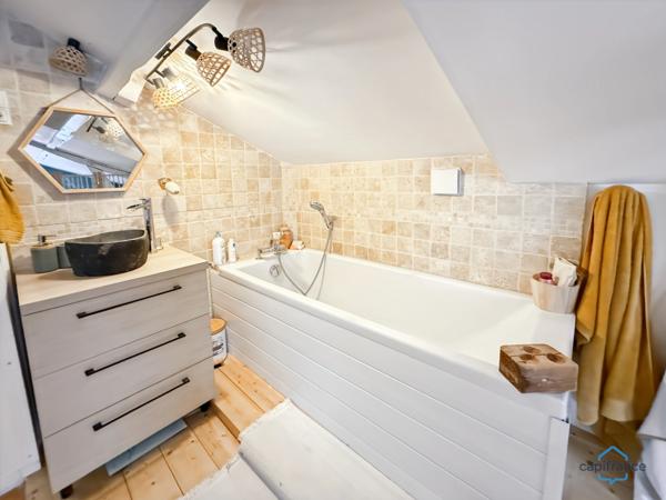 Dpt Gers (32), à vendre BARCELONNE DU GERS Maison T4 de 113 m² habitables + garage et abri voiture sur 802 m² de terrain, au bout d'une impasse au calme