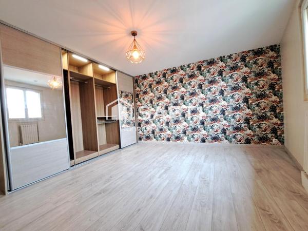 Posez vos valises, appartement duplex lumineux entièrement rénové de 97 m2 !