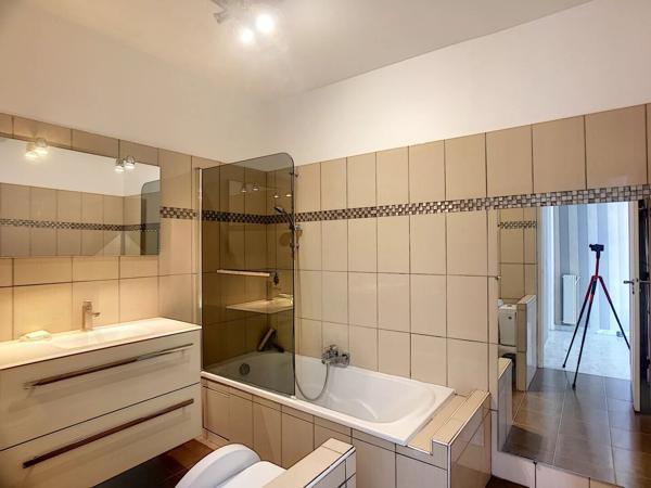 Vue mer panoramique et hippodrome, étage élevé, résidence d'exception 530 000 €