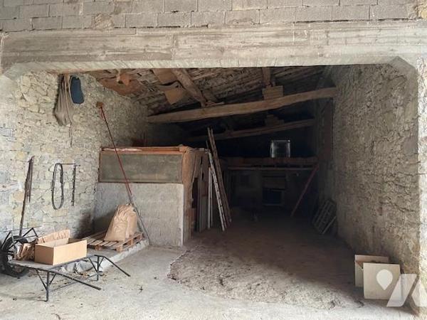 Maison avec terrain attenant