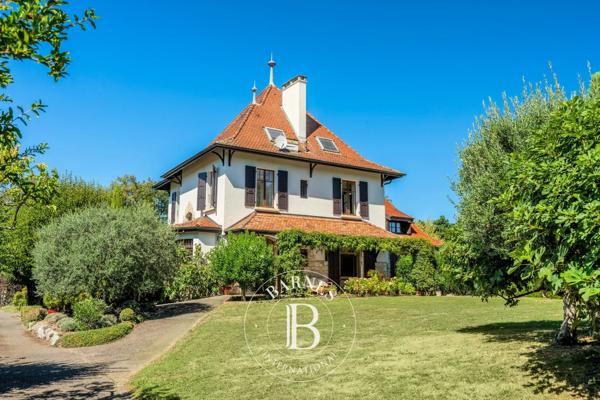 Thonon-les-Bains, Propriété 4 Chambres -  416 m² à vendre