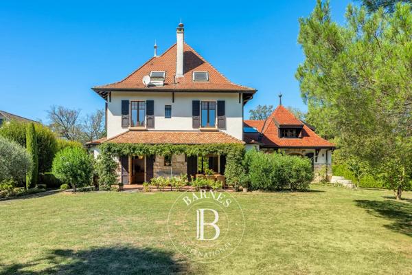 Thonon-les-Bains, Propriété 4 Chambres -  416 m² à vendre