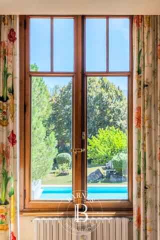 Thonon-les-Bains, Propriété 4 Chambres -  416 m² à vendre