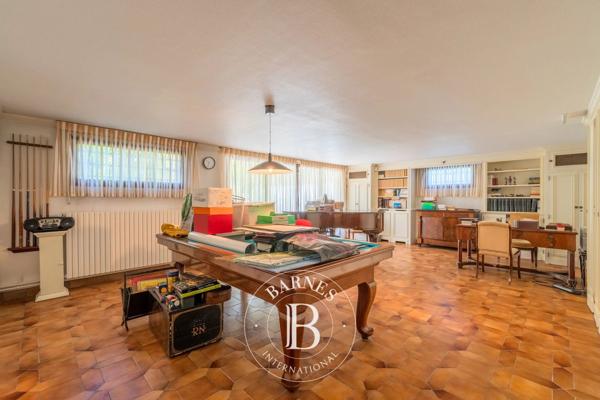 Thonon-les-Bains, Propriété 4 Chambres -  416 m² à vendre