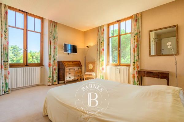 Thonon-les-Bains, Propriété 4 Chambres -  416 m² à vendre