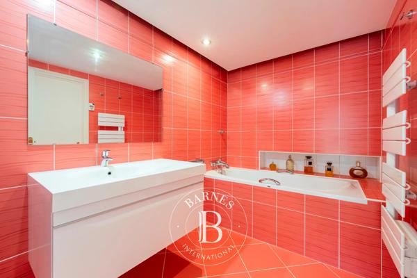 Thonon-les-Bains, Propriété 4 Chambres -  416 m² à vendre