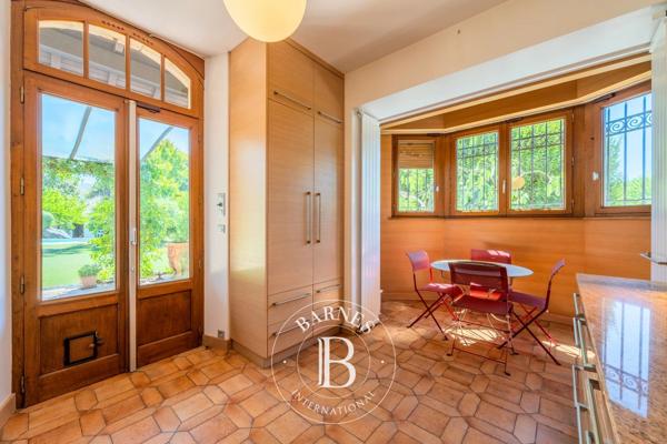 Thonon-les-Bains, Propriété 4 Chambres -  416 m² à vendre