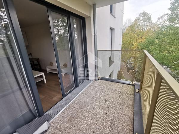 Coup de coeur - 2 pièces récent au bord du lac de Villaroy  à Guyancourt