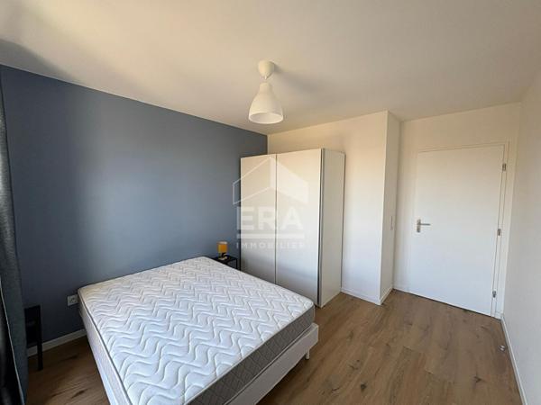 Coup de coeur - 2 pièces récent au bord du lac de Villaroy  à Guyancourt