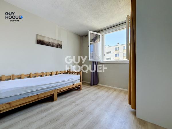 Appartement à vendre de 4 pièces - 3 chambres de 67.82m² avec place de parking et cave