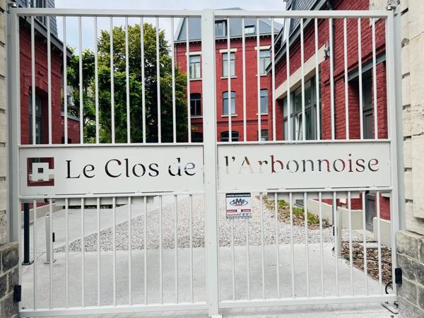 Vente Appartement 4 pièces 94 m2 à Lille