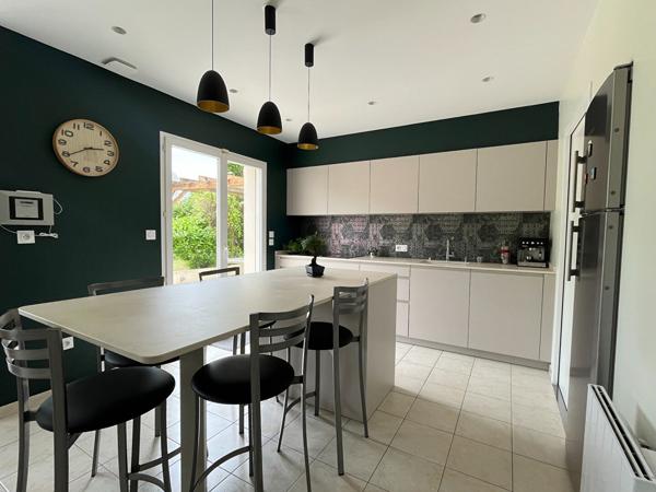 NOUVEAUTE ! Maison de caractère - 4 chambres - SAINT-HERBLAIN BOURG