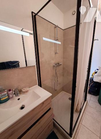 EN EXCLUSIVITE, A vendre QUIMPER CENTRE HISTORIQUE, appartement de 34m² dans une petite copropr...