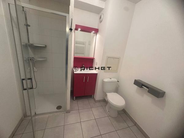 Appartement 2 pièces 43 m² VILLENAVE D ORNON - 33140
