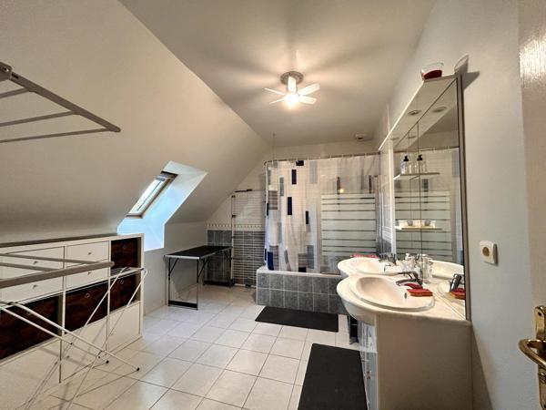 Maison à ROMORANTIN-LANTHENAY, 41200 - 6 pièces 144m²