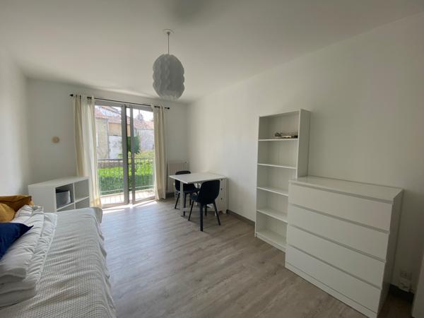 Appartement 1 pièce - HYPER CENTRE Poitiers (86000)