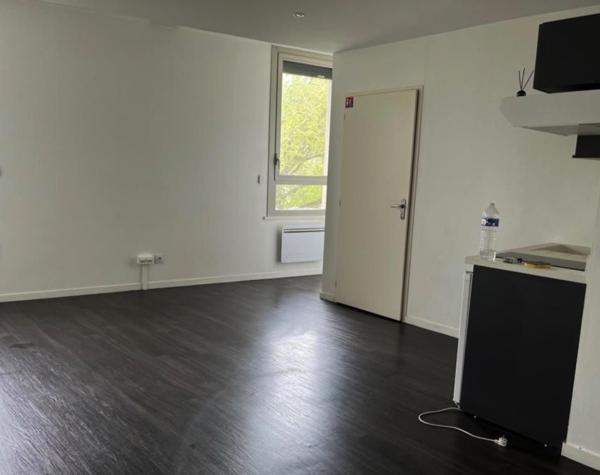 Location Appartement T2 avec parking - Centre ville