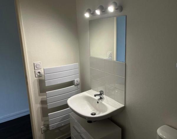 Location Appartement T2 avec parking - Centre ville