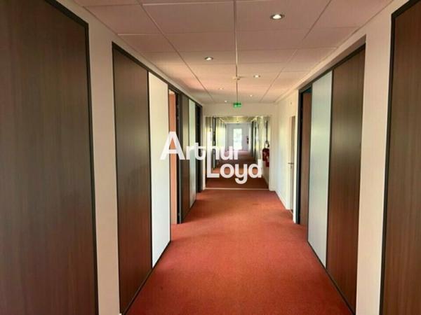 Bureaux à la location 690 m² - Sophia Antipolis - Environnement paysager