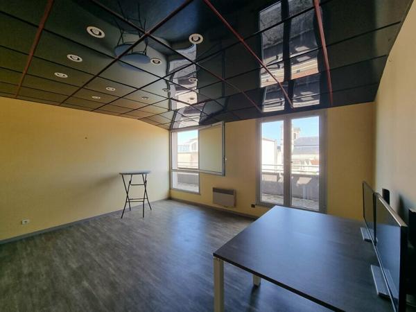 À louer – Bureaux à partir de 25 m² jusqu'à 200 m² – Centre-ville de La Roche-sur-Yon