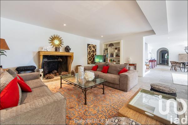 Maison à vendre 9 pièces 360 m² Antibes