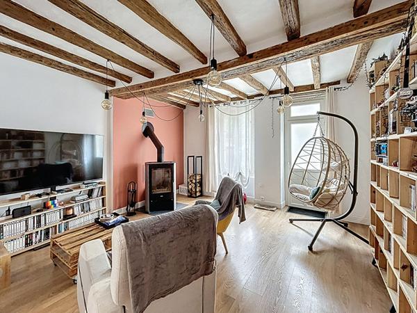 Maison de bourg pleine de charme de 150 m² habitable à Martigne Briand