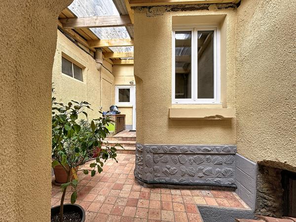 Maison de bourg pleine de charme de 150 m² habitable à Martigne Briand