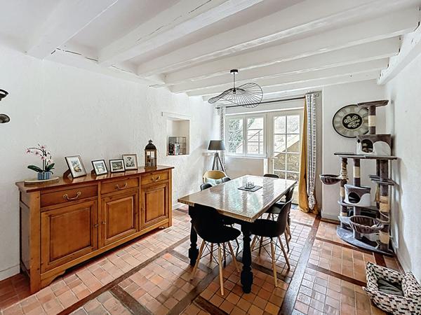 Maison de bourg pleine de charme de 150 m² habitable à Martigne Briand