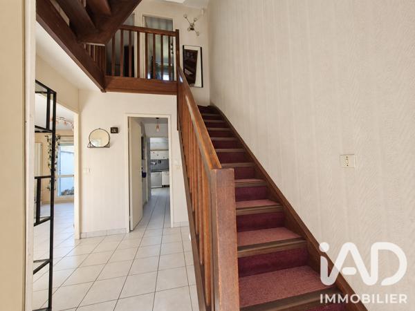 Maison à vendre 5 pièces 82,35 m² Éragny