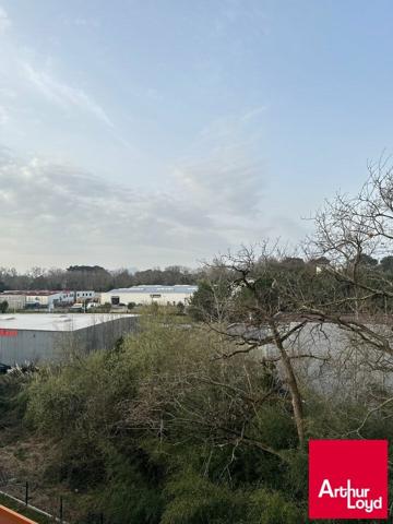 BUREAUX NEUFS 54,21 M² - A VENDRE - SUR BIARRITZ QUARTIER AEROPORT