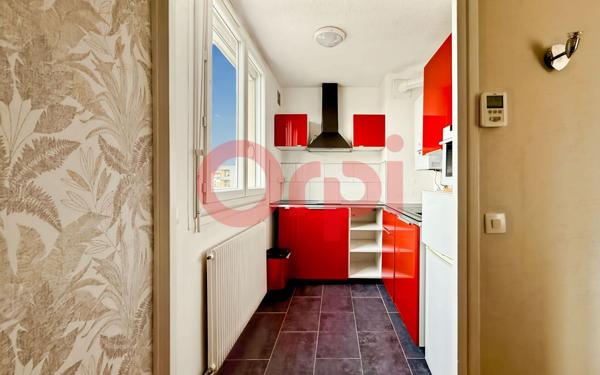 Appartement à vendre    2 pièces • 34,30 m2 Lyon 8
