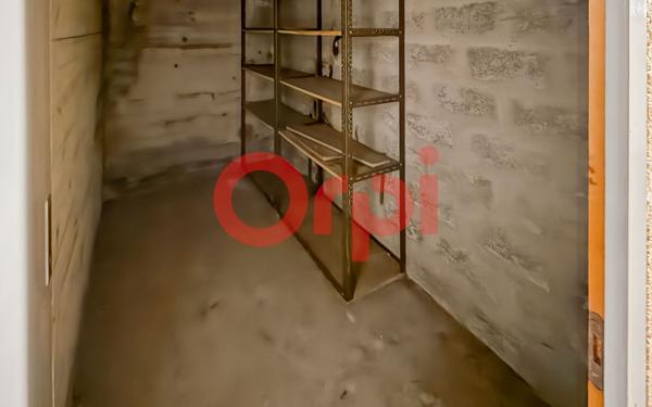 Appartement à vendre    2 pièces • 34,30 m2 Lyon 8