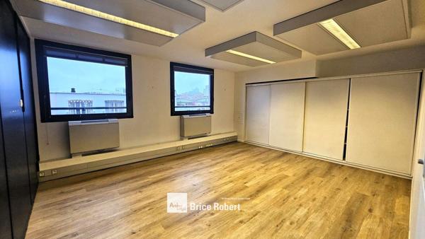 Bureaux à louer Lyon bureaux flexibles avec parking sous sol et accès immédiat