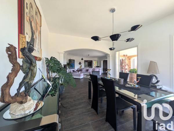 Maison à vendre 12 pièces 460 m² Bormes-les-Mimosas