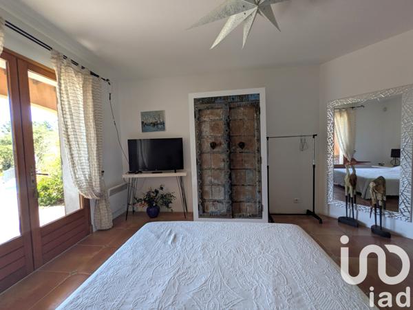 Maison à vendre 12 pièces 460 m² Bormes-les-Mimosas