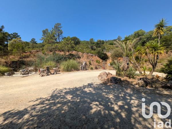 Maison à vendre 12 pièces 460 m² Bormes-les-Mimosas