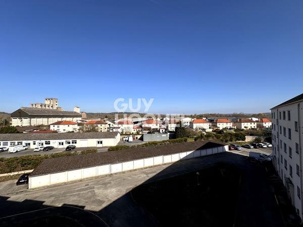 Appartement traversant, 3 pièces à Soissons !