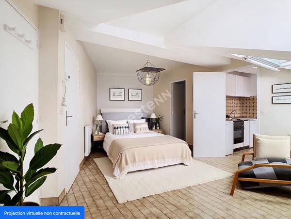 COEUR DE VILLE - Studio 26 m² avec grenier