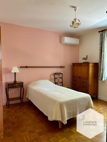 Camaret-sur-Aigues (84850) Camaret-sur-Aigues – Propriété avec deux habitations indépendantes sur plus de 2 000 m² de terrain