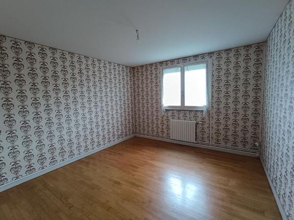29520 Châteauneuf du Faou maison familiale avec vue  4 - 6 chambres  sous sol complet