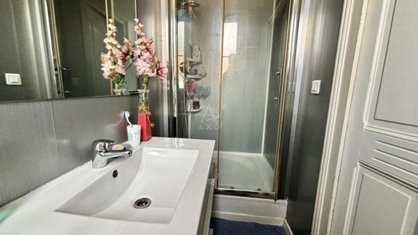 APPARTEMENT 2 PIÈCES CHARMANT ET BIEN ENTRETENU