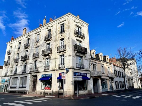 APPARTEMENT 2 PIÈCES CHARMANT ET BIEN ENTRETENU