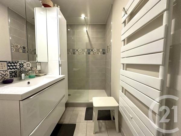 Appartement T3 à vendre  3 pièces - 67,50 m2 VILLEURBANNE - 69