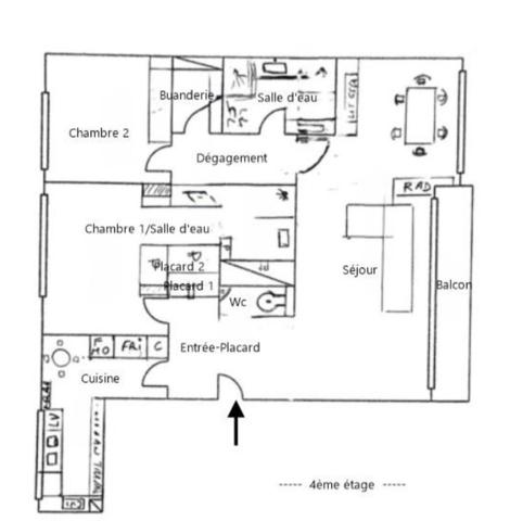 Appartement élégant, rénové, rare sur le secteur.