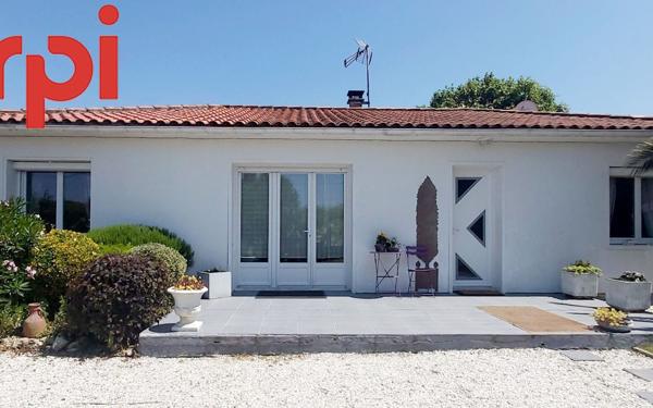 Maison à vendre    4 pièces •  Port-des-Barques