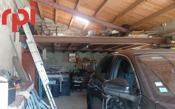 Maison à vendre    4 pièces •  Port-des-Barques