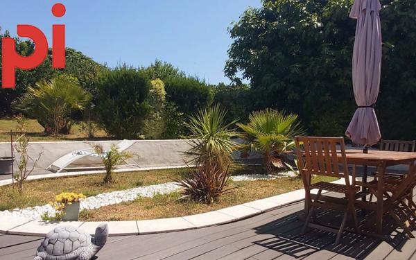 Maison à vendre    4 pièces •  Port-des-Barques