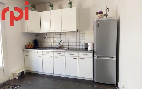 Maison à vendre    4 pièces •  Port-des-Barques