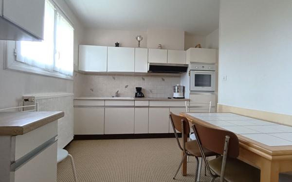 Maison à vendre    4 pièces •  La Rochelle