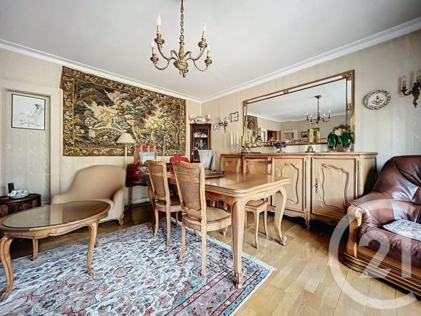 Appartement F5 à vendre  5 pièces - 109,62 m2 DEUIL LA BARRE - 95